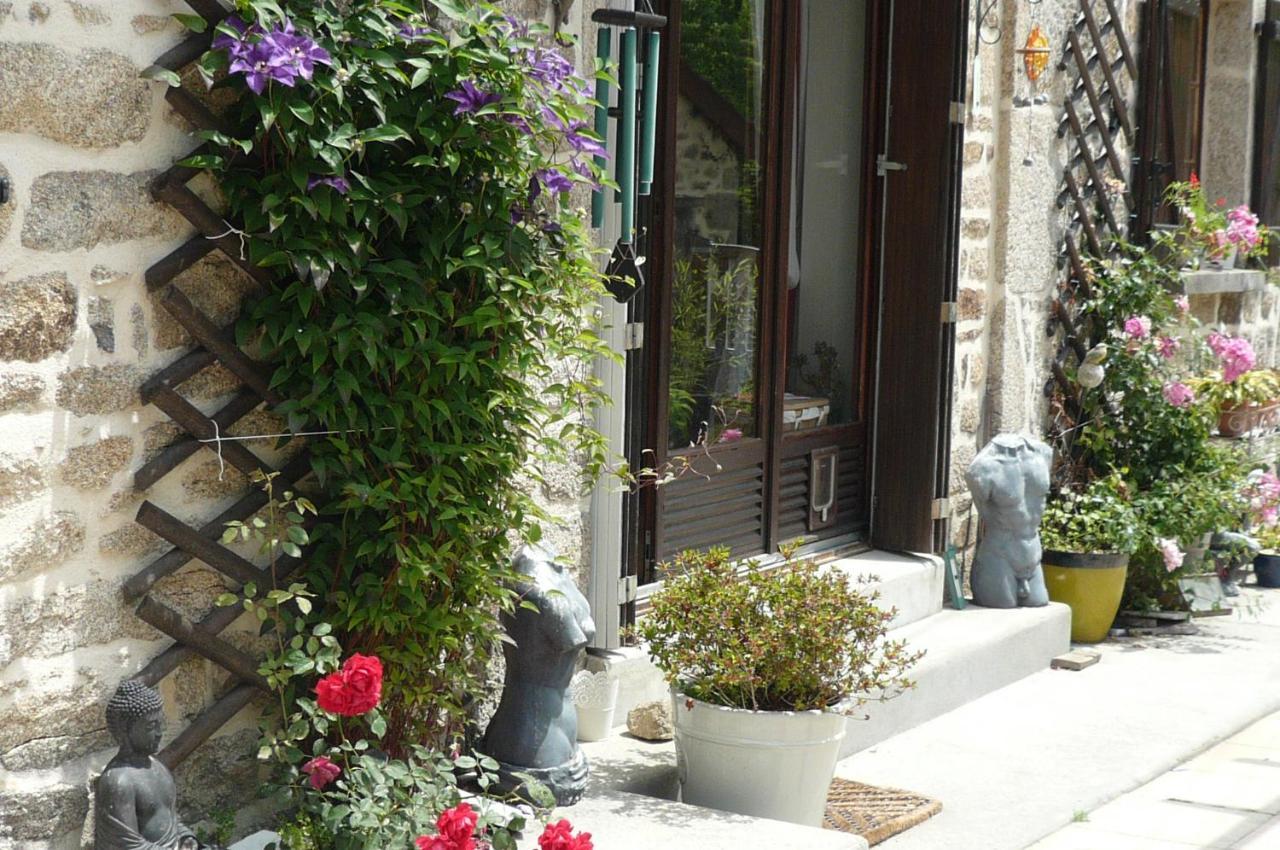 Le Petit Papillon Bed & Breakfast Eymoutiers  Dış mekan fotoğraf